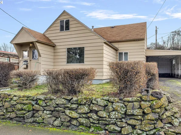 1506 Mount Hood St, The Dalles, OR 97058