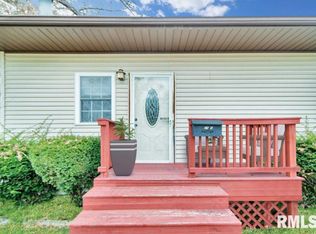 2965 15th Ave, Rock Island, IL