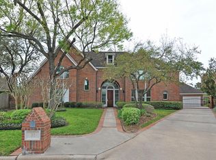 31 Inverness Park Way, Houston, TX 77055