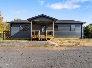 100 Maple St, Masontown, WV 26542