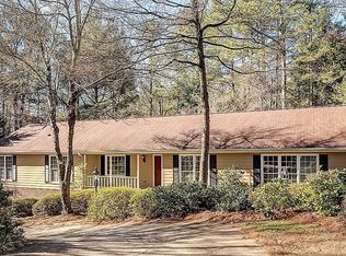 405 Persimmon Ln, Roswell, GA 30076