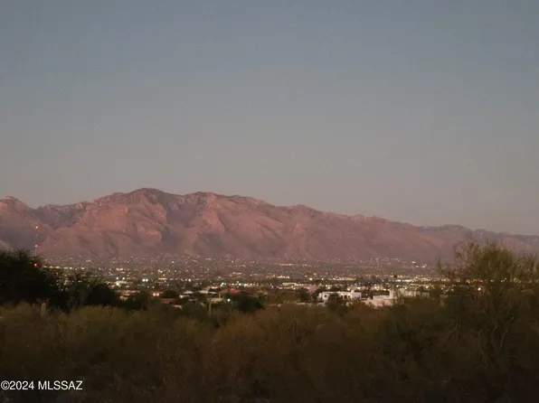 2929 N Sunrock Ln, Tucson, AZ 85745