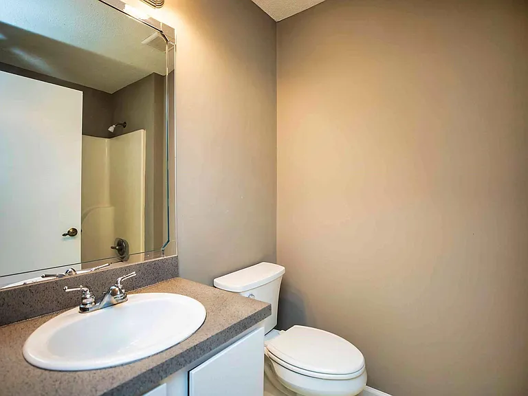 7823 Happy Hollow Rd — Photo 17
