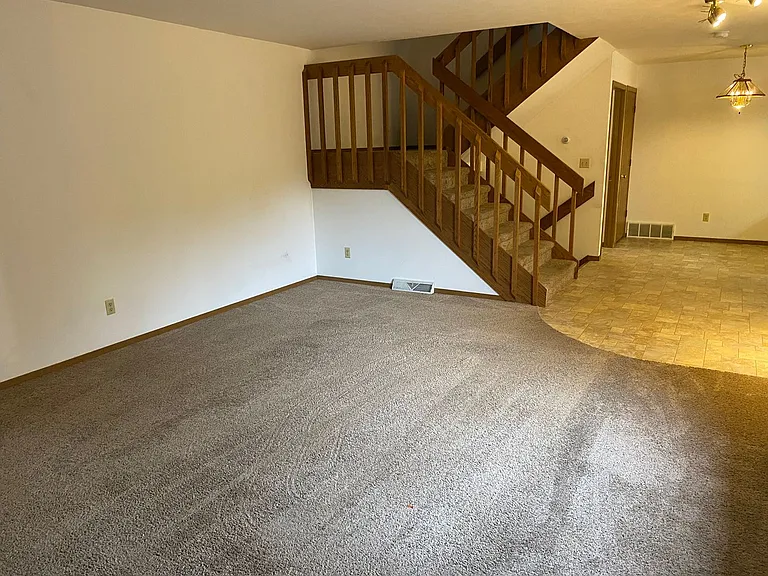4PLEX-1919 Carol Dr — Photo 4