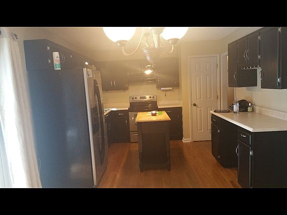 Kitchen with all appliances included