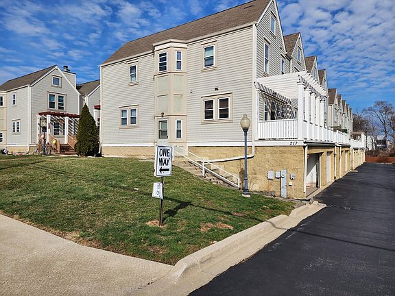 2nd image of 217 N Walnut St Unit A