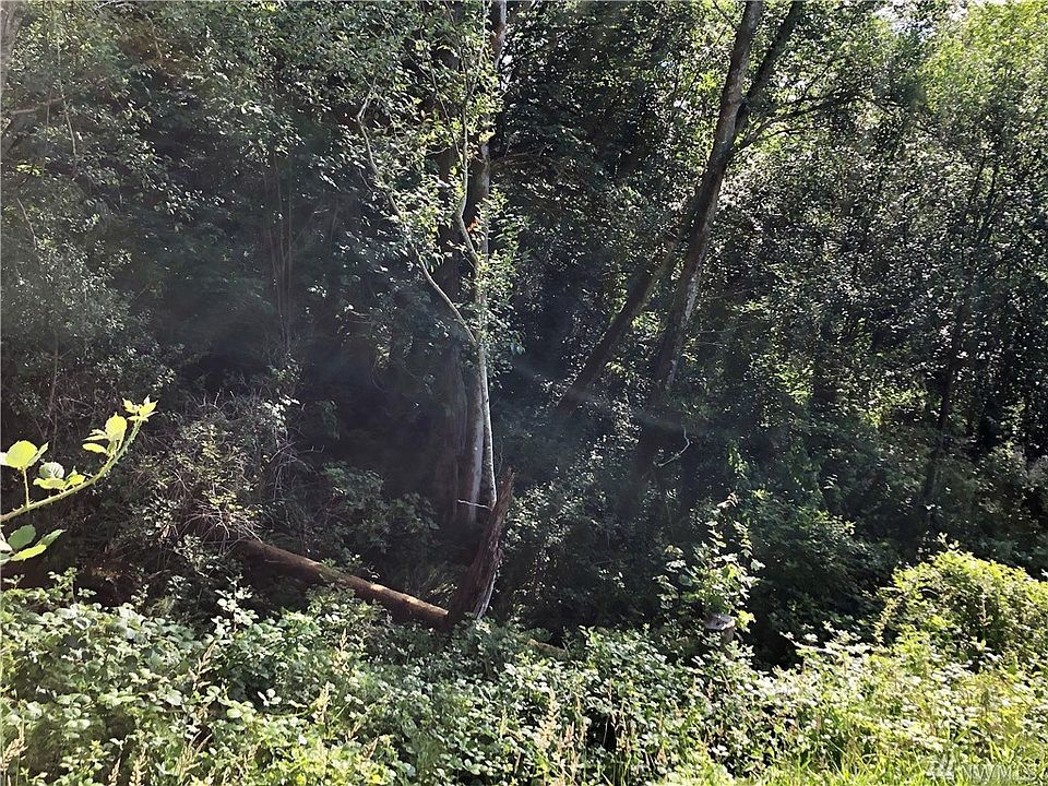 2nd image of 9472 SE Goat Trail Rd