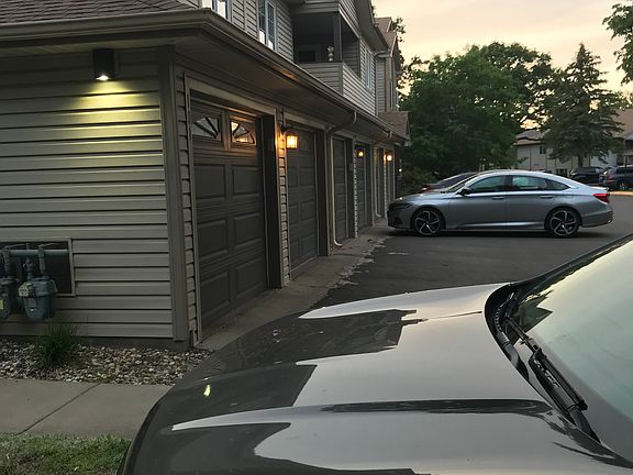 Attached garage/ guest parking