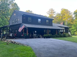 17 Mill Rd, Hyde Park, NY 12538