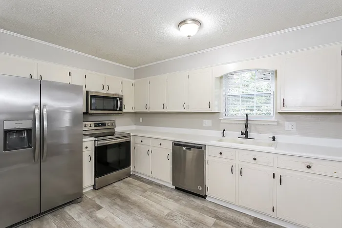 135 Shawns Way — Photo 4