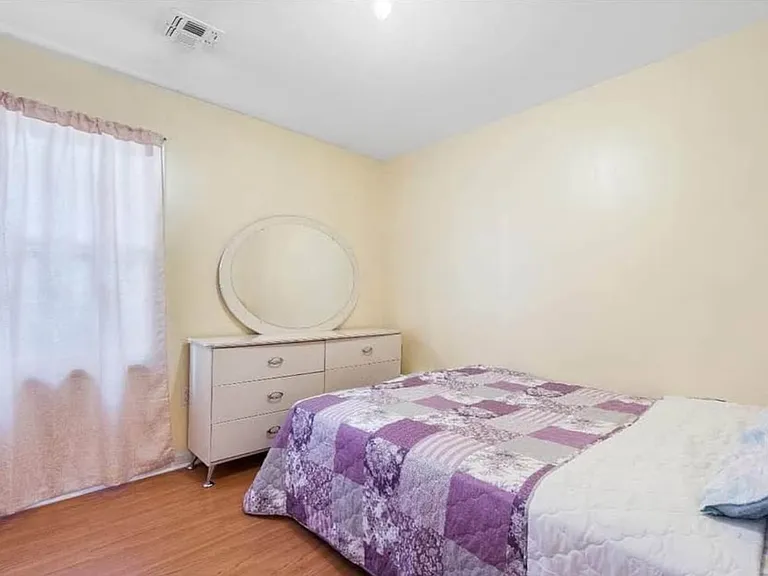 152 Virginia Ave #B — Photo 9