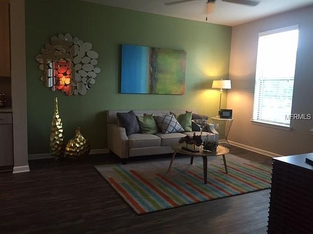 2nd image of 2728 Dade Ave #1225