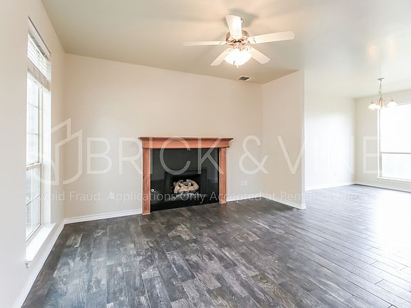 5th image of 12025 Garden Dr