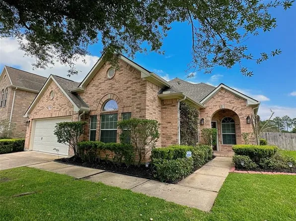 2505 Sun Spot Ln, Pearland, TX 77584