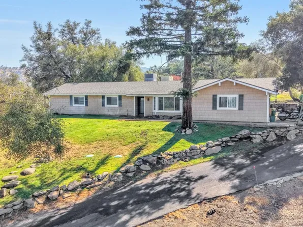 36515 Wells Rd, Coarsegold, CA 93614