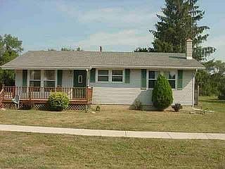 1st image of 130 Huss St