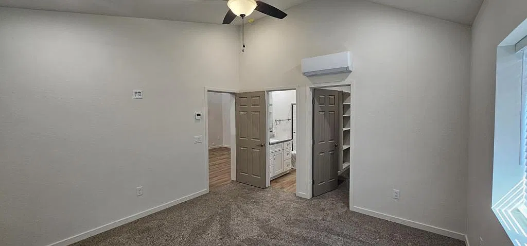 725 W 6th S St, Unit 204 — Photo 3