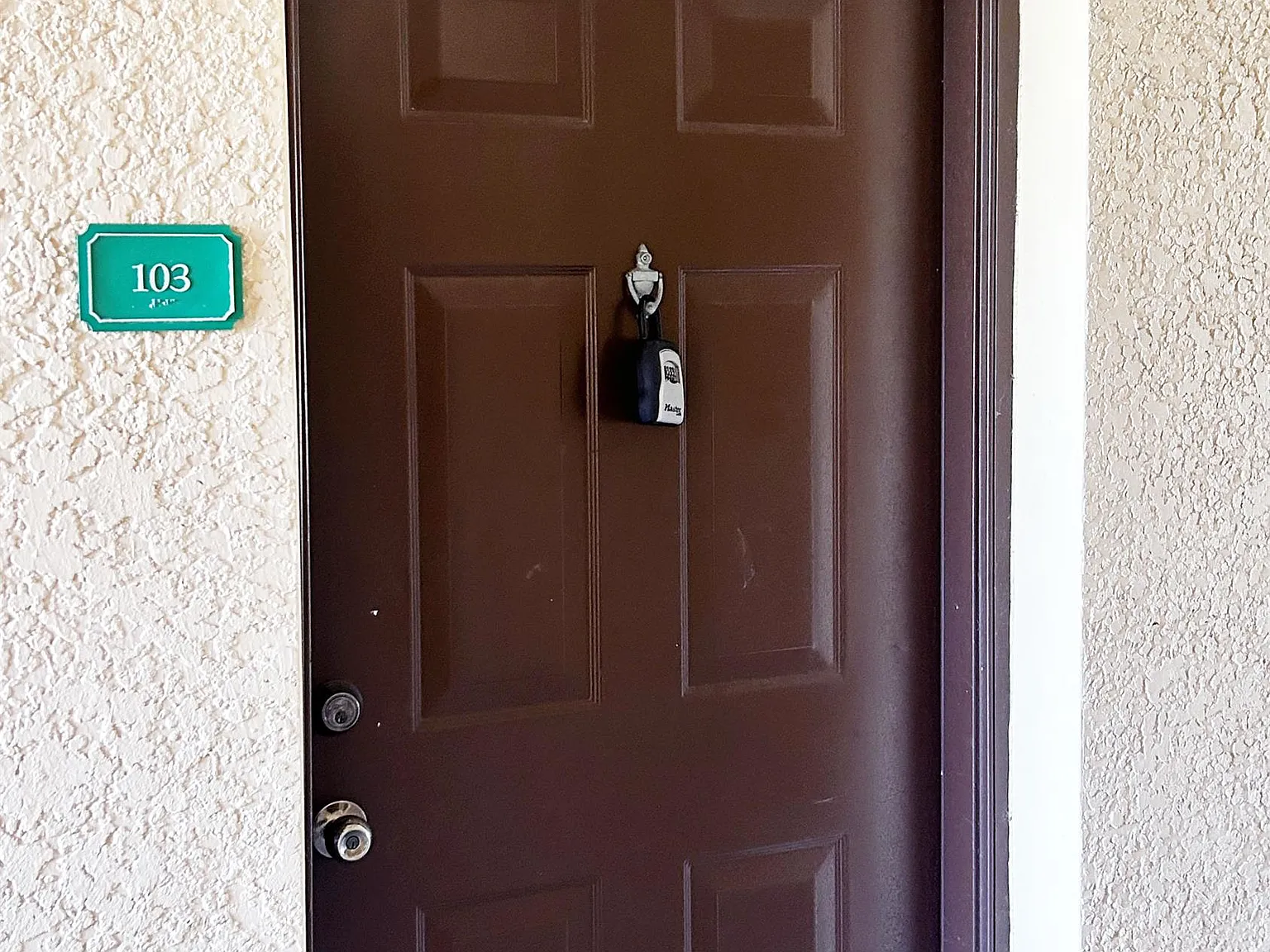 191 SW Palm Dr., Apt 103 - 191-103 — Photo 2