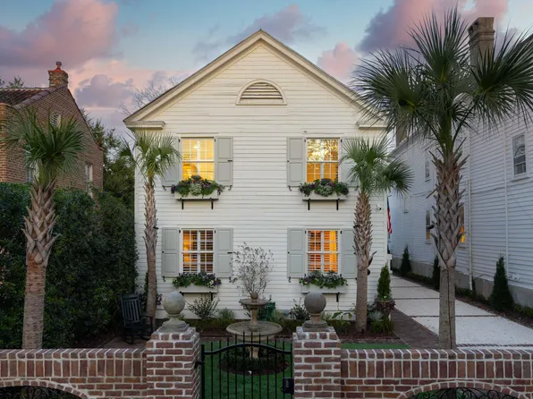8 Smith St, Charleston, SC 29401
