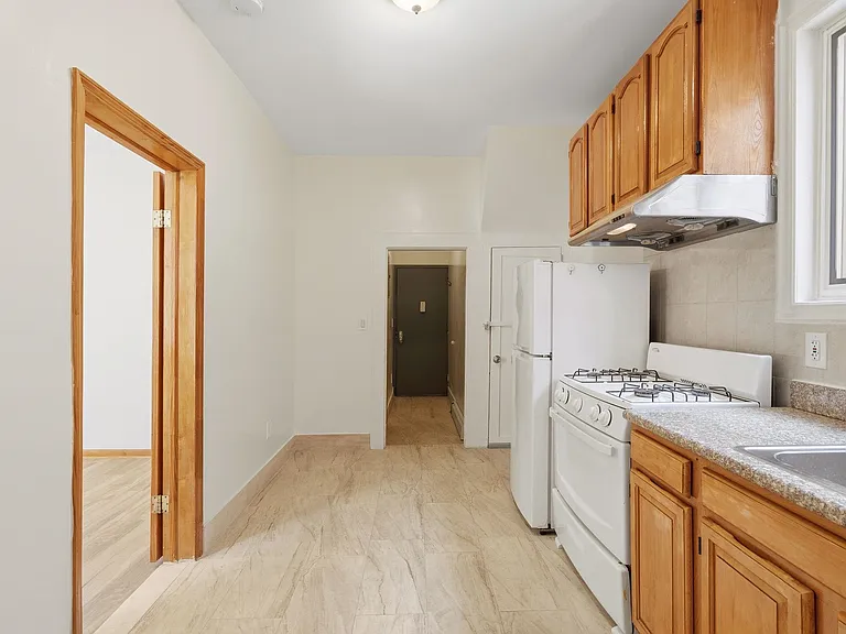 360 W Side Ave #1 — Photo 6