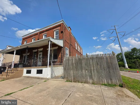 102 Chain St, Norristown, PA 19401
