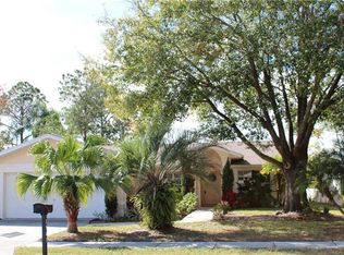 1943 Brainerd Ct, Lutz, FL 33549