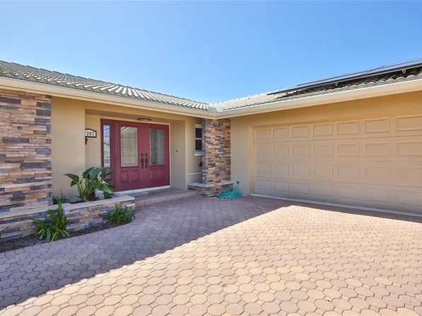 7207 13th Ave W, Bradenton, FL 34209
