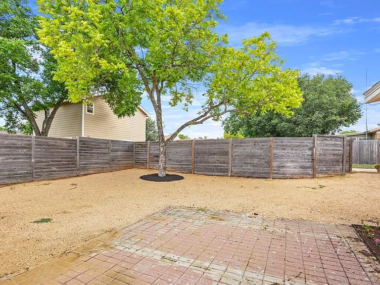 15302 Spring Hill Ln #A — Photo 16