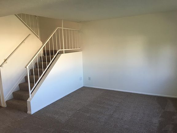 4th image of 9011 E Oxford Dr