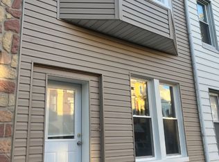 218 N 11th St, Reading, PA 19601