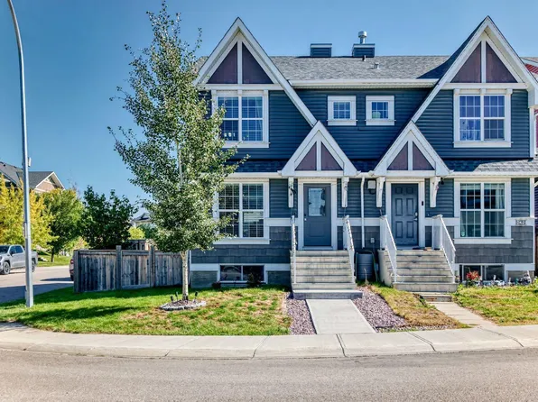 132 Auburn Meadows Blvd SE, Calgary, AB T3M 2E4
