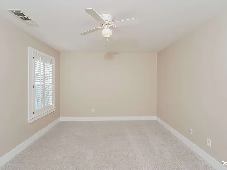 3016 Kelly Creek Ave — Photo 10