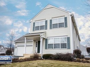 1368 Chestnut Ln #1, Yorkville, IL 60560