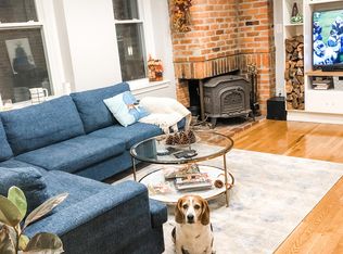 410 11th St NE APT 6, Washington, DC 20002