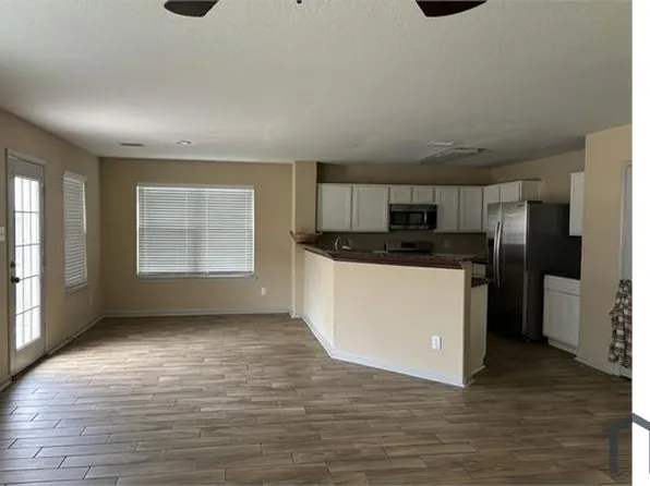 20606 Hillsdale Park Dr, Cypress, TX 77433