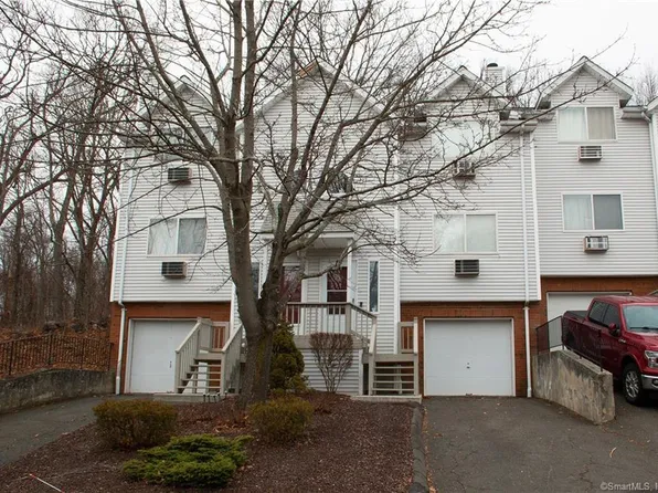925 Oronoke Road #23B, Waterbury, CT 06708
