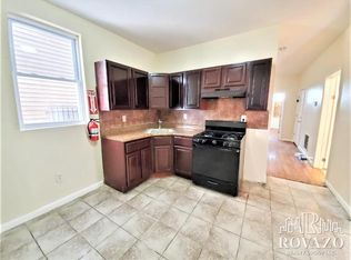 153 19th Ave #1, Irvington, NJ 07111