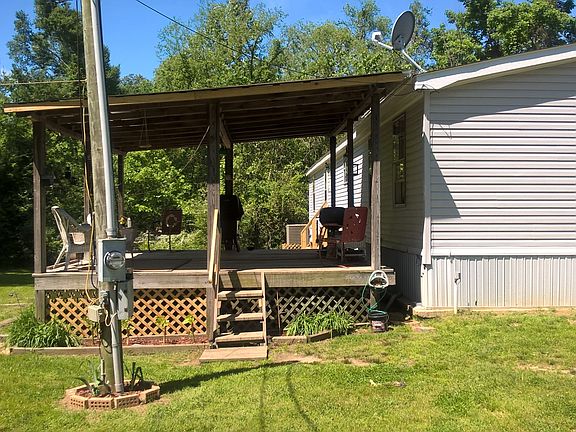 Side view of Rear Deck 