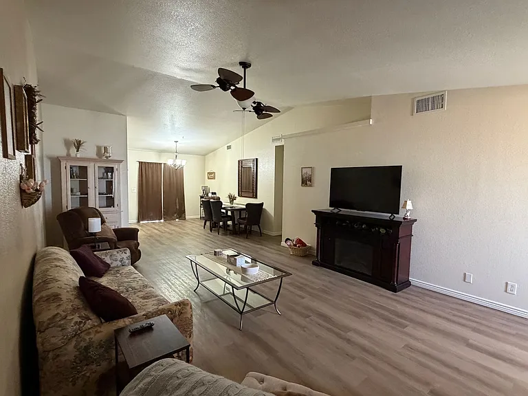 2328 Senita Dr — Photo 5