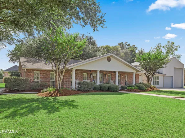 109 Skipper Dr, New Iberia, LA 70563