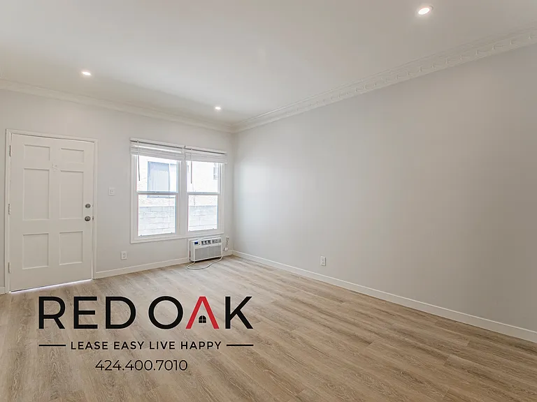 855 Irolo St #5 — Photo 5