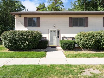 38122 Hixford Pl, Westland, MI, 48185