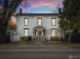 83 S 1st St, Clarksville, OH 45113
