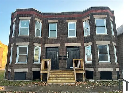 3 bed, 1200 sqft, $1,650 — Photo 2