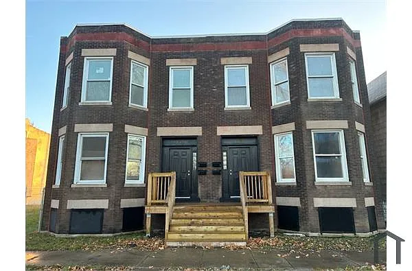 Building Photo - 727-729 W 50th St