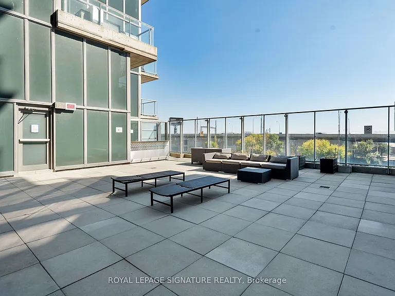 59 E Liberty St #905 — Photo 41