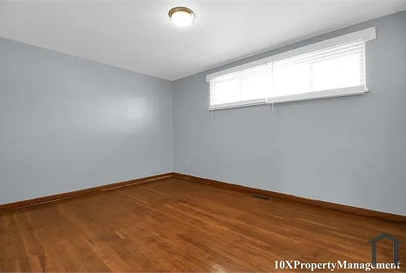 2459 Hiawatha St — Photo 15
