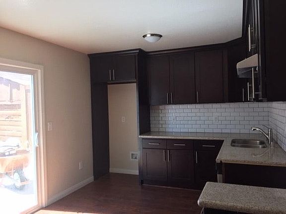 New Kitchen w/Granite Counter