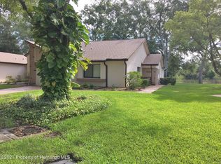 7496 Heather Walk Dr, Weeki Wachee, FL 34613