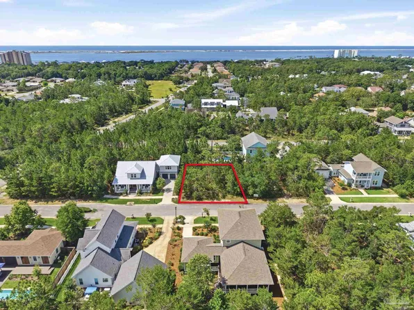 4884 Leeward Dr, Perdido Key, FL 32507